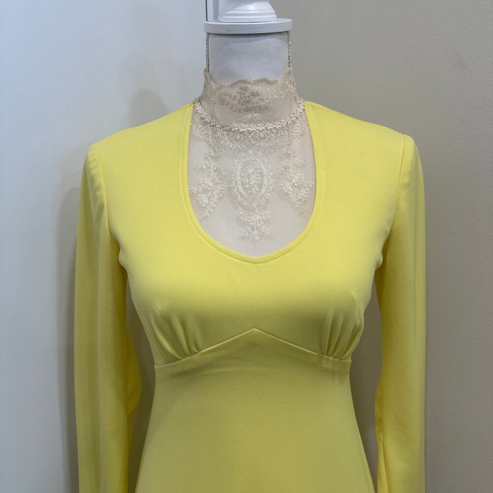 Vintage 1970s Victorian Edwardian Revival Yellow Lace Neck Maxi Dress Costume XS - Picture 4 of 16